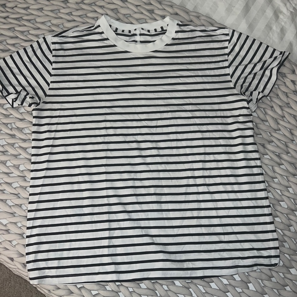 Lululemon All Yours Tee White Black Stripes Short Sleeve Presumed Size 8